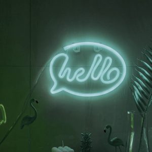 LED Neon Wandlamp "Hello", Op Batterijen en USB, 31x19x2cm, Koel Wit